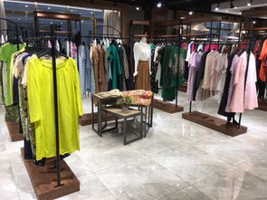 品牌折扣女裝批發(fā) 超越服裝銷售的商業(yè)新生態(tài)